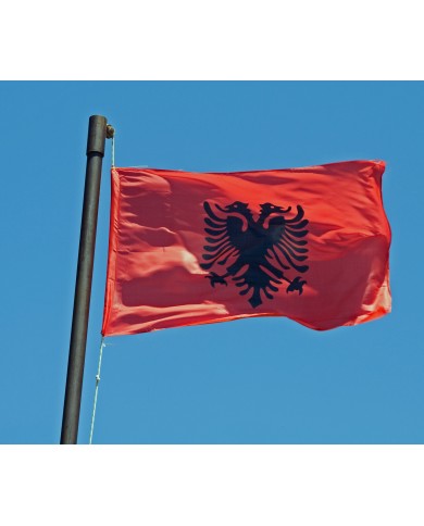 Bandera Albania exterior