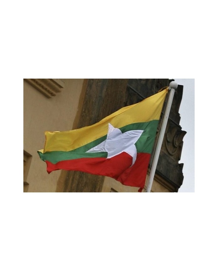 Bandera Birmania exterior Bandera Birmania exterior